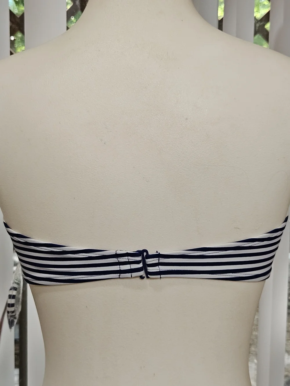 NWT Arizona Jean Co. Striped Bandeau Bikini Top Medium Navy White